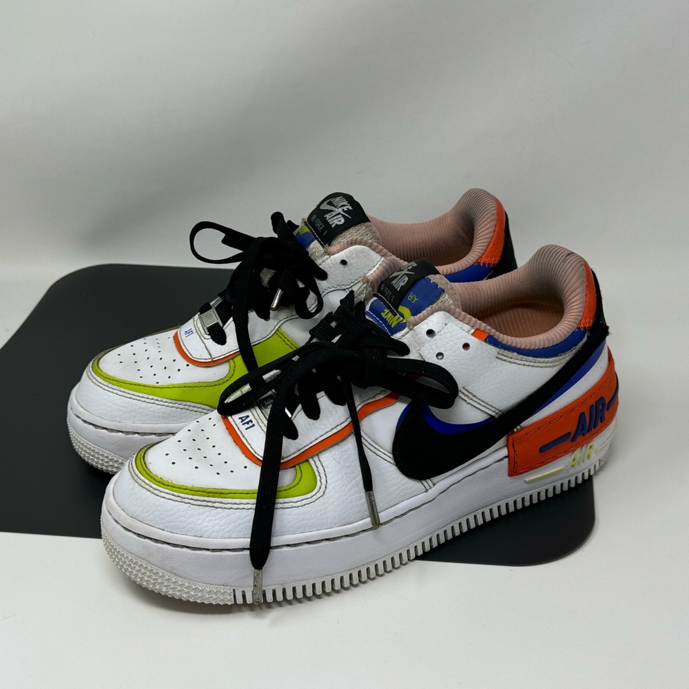 NIKE AIR FORCE 1 SHADOW WHITE / MULTICOLOR SNEAKERS DV2186-100 SIZE 8 WOMEN'S